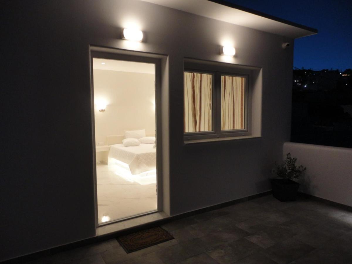 Triena Apartments Fira  Ngoại thất bức ảnh
