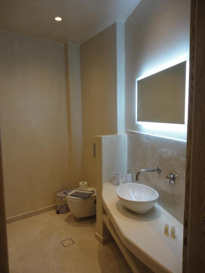 Triena Apartments Fira  Ngoại thất bức ảnh