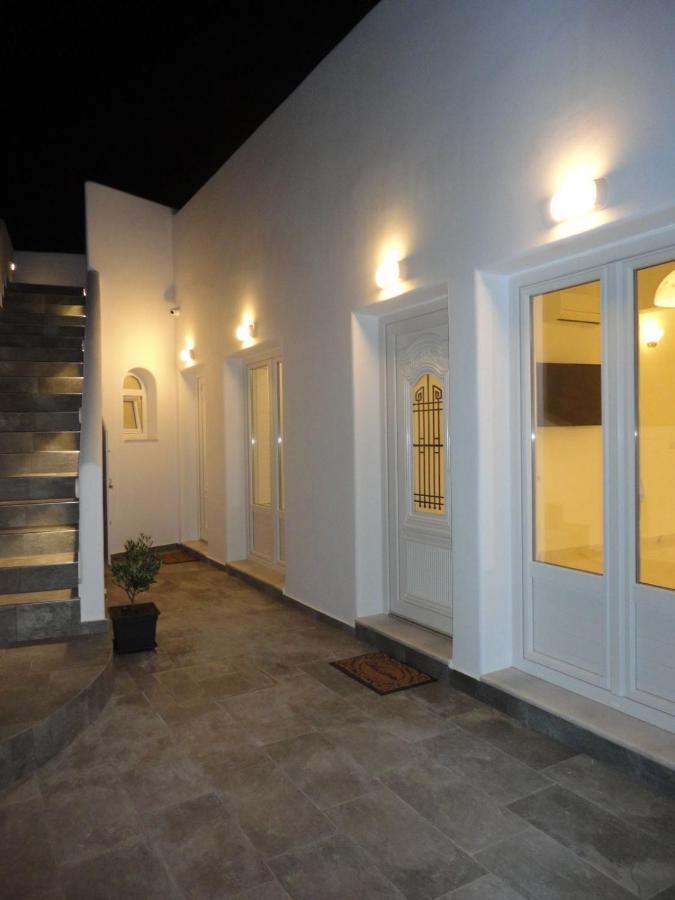 Triena Apartments Fira  Ngoại thất bức ảnh