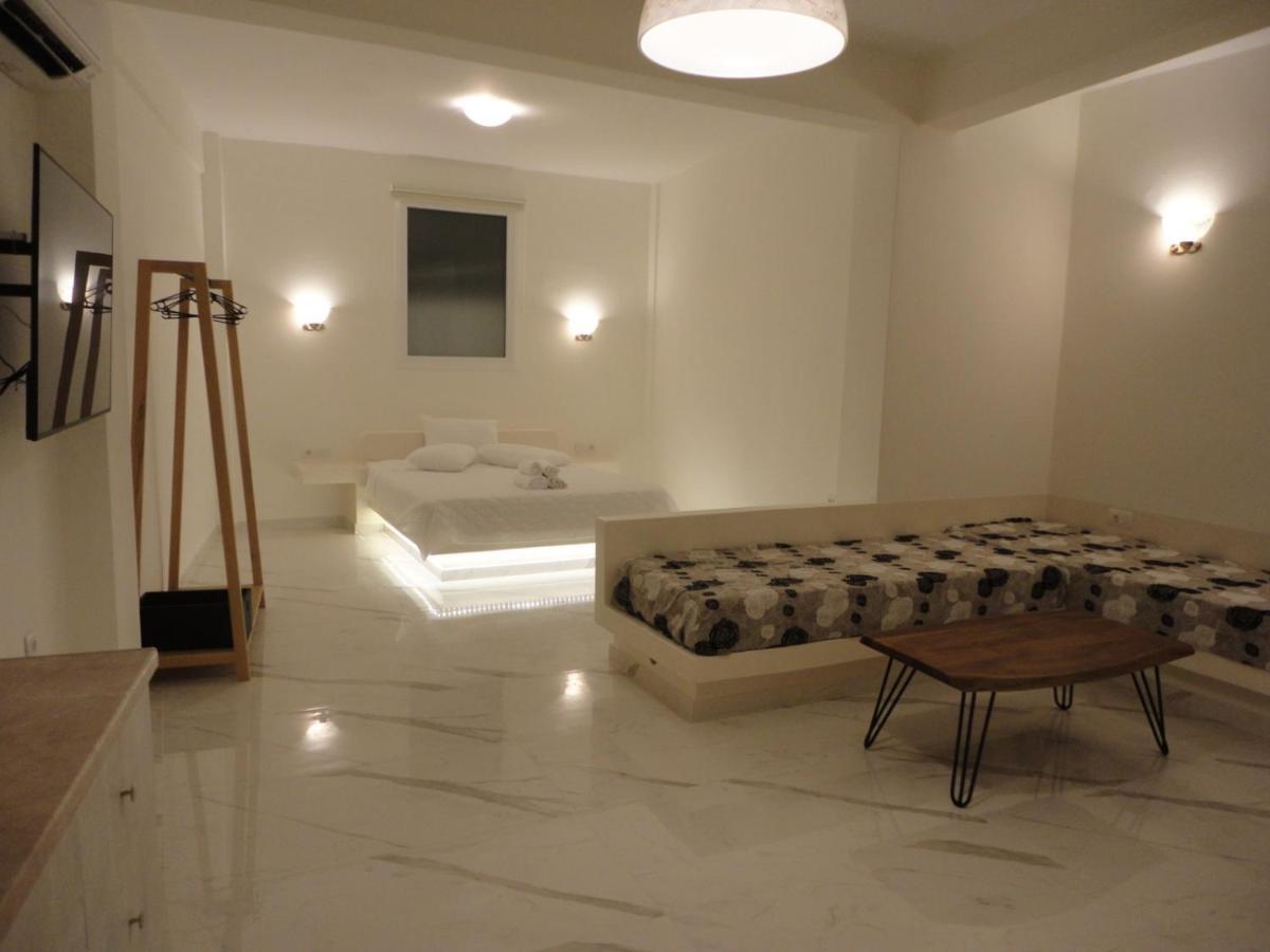 Triena Apartments Fira  Ngoại thất bức ảnh